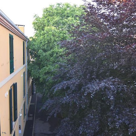 Emilia Suite Bologna Bagian luar foto
