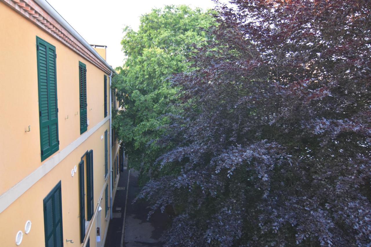 Emilia Suite Bologna Bagian luar foto
